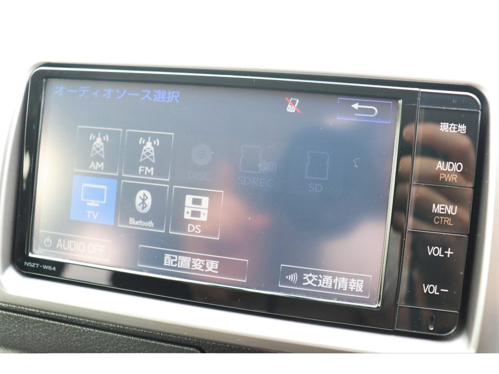 トヨタ純正ＳＤナビ搭載！フルセグ、Bluetooth接続♪