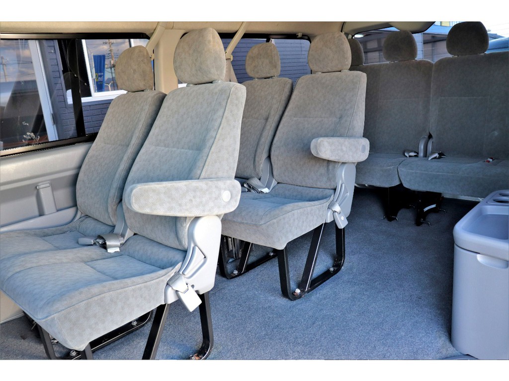 もちろん納車前にも点検整備を行い、オイル類や消耗品の交換を行います！また最終仕上げを行いご納車をさせていただきます！