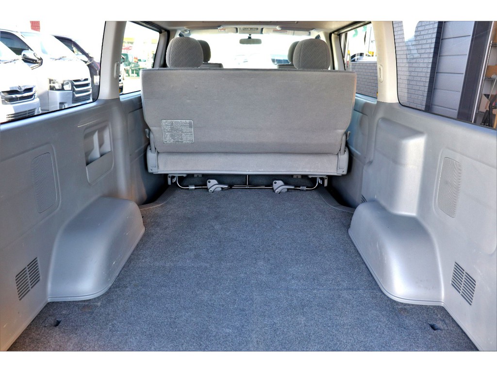 もちろん納車前にも点検整備を行い、オイル類や消耗品の交換を行います！また最終仕上げを行いご納車をさせていただきます！