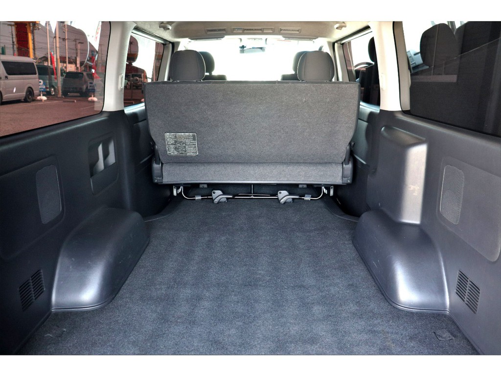 もちろん納車前にも点検整備を行い、オイル類や消耗品の交換を行います！また最終仕上げを行いご納車をさせていただきます！