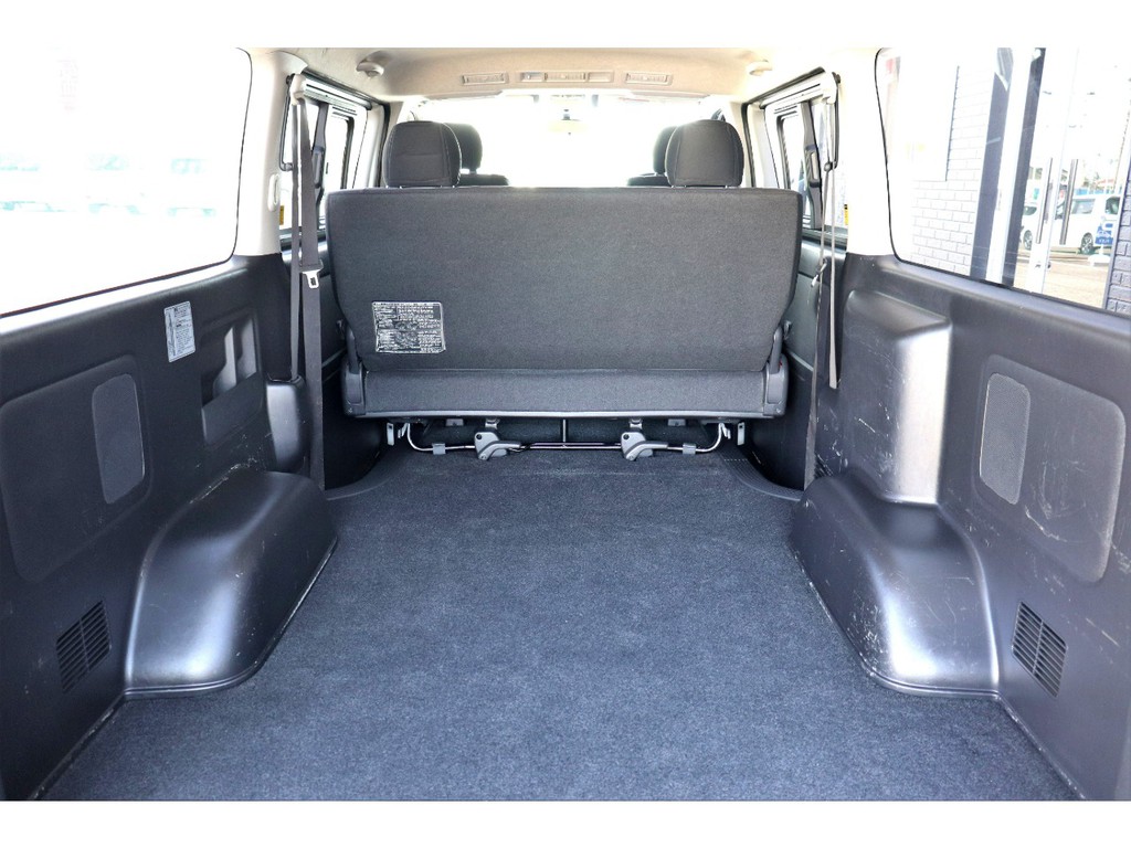 もちろん納車前にも点検整備を行い、オイル類や消耗品の交換を行います！また最終仕上げを行いご納車をさせていただきます！