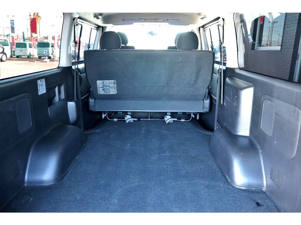 もちろん納車前にも点検整備を行い、オイル類や消耗品の交換を行います！また最終仕上げを行いご納車をさせていただきます！