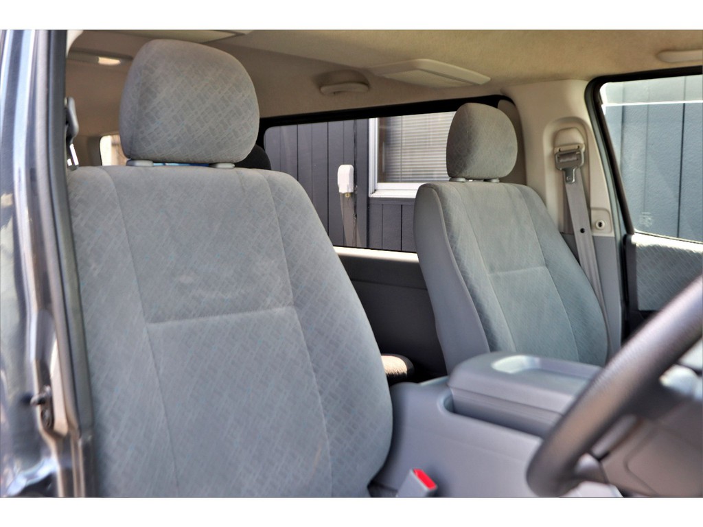 スーパーＧＬシートは厚みが有り長時間の運転も楽々♪