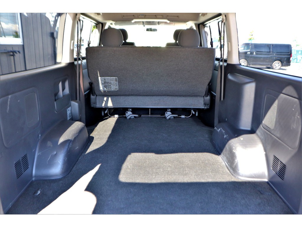 もちろん納車前にも点検整備を行い、オイル類や消耗品の交換を行います！また最終仕上げを行いご納車をさせていただきます！