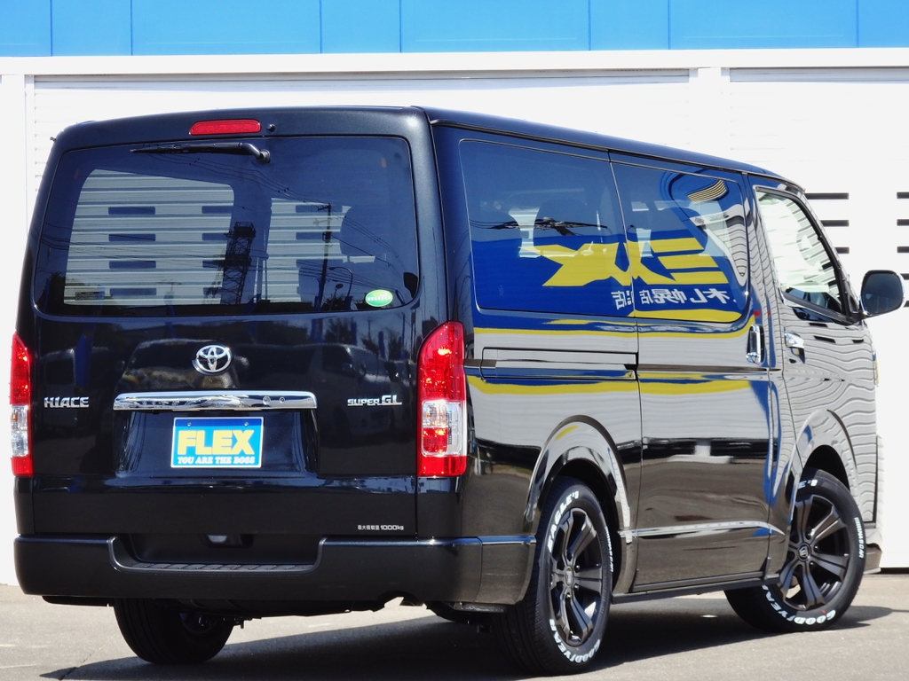 人気のアレンジver.4入庫です！ベッドキッドを装備し車中泊にも対応可能です♪