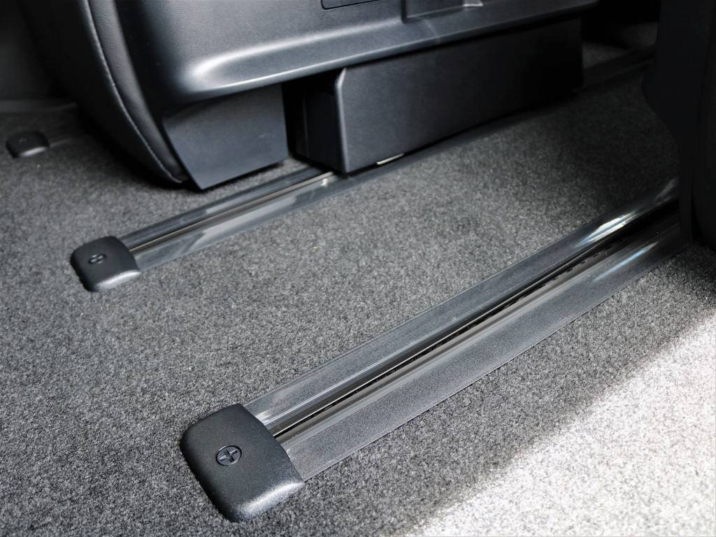 【レール施工】でシートポジション変更可能！！