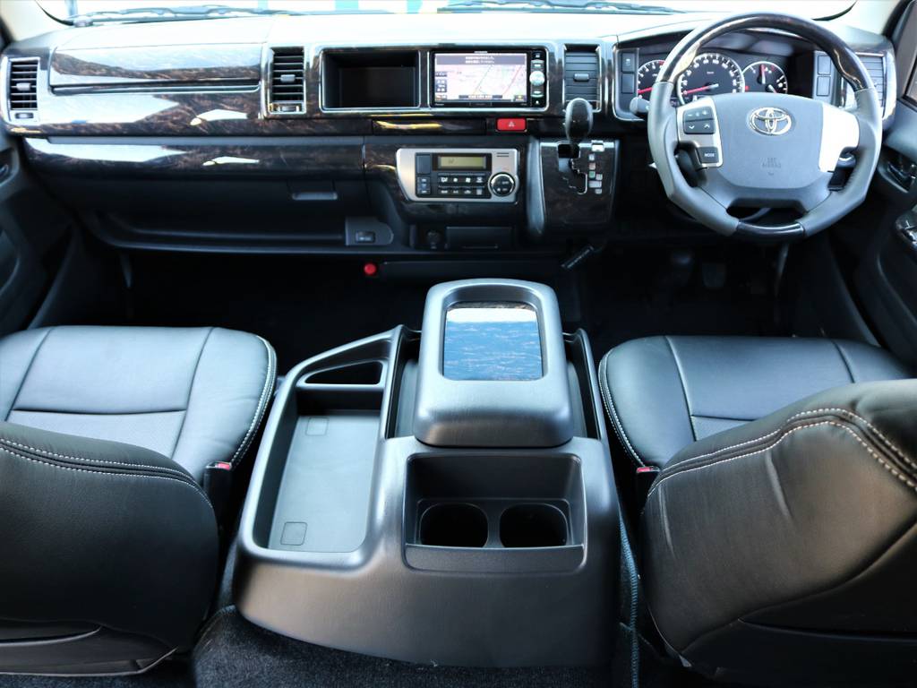 415コブラ マホガニー調インテリアパネル＆コンビハンドル＆シフトノブ装備！