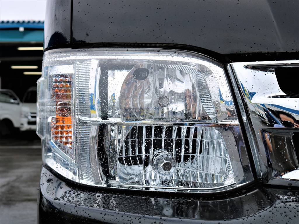 メーカーオプションディスチャージヘッドライト！