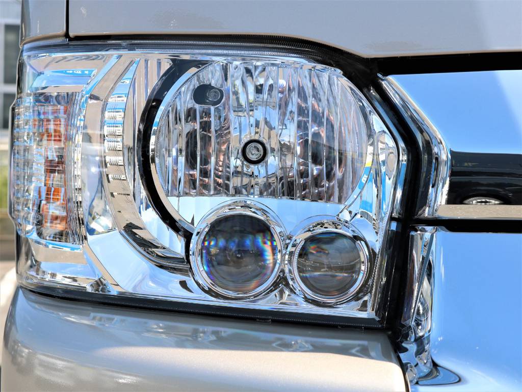 メーカーオプションもフルに付いております！夜間に頼もしいLEDヘッドライト！