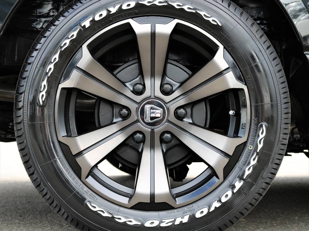 FLEX限定色 BARBERO アーバン17inch