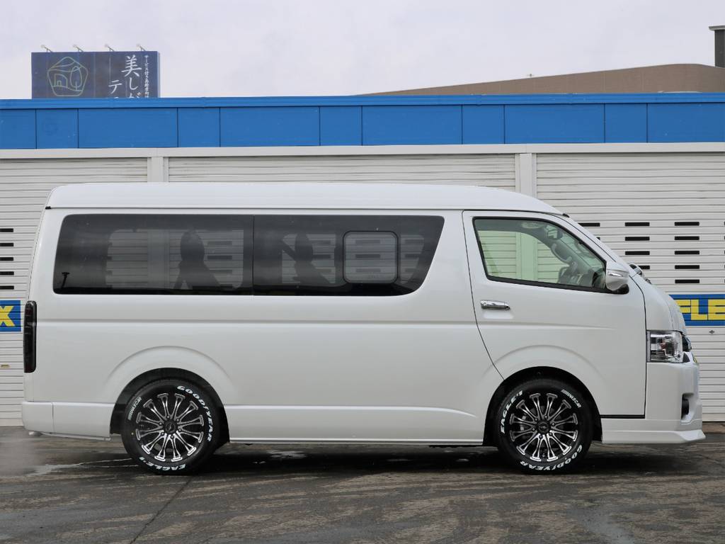 ローダウンしております！車高調整承ります！