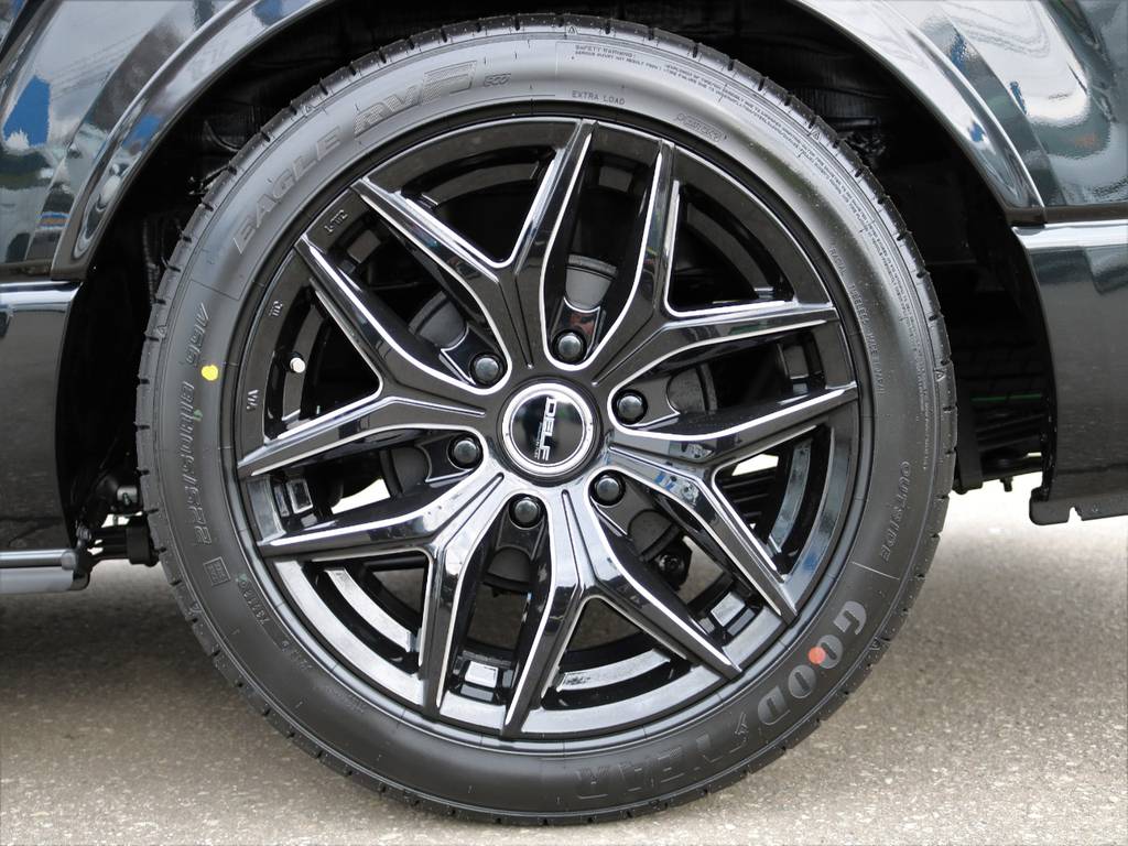 FLEX Delf01 ブラックミリング18inアルミホイール