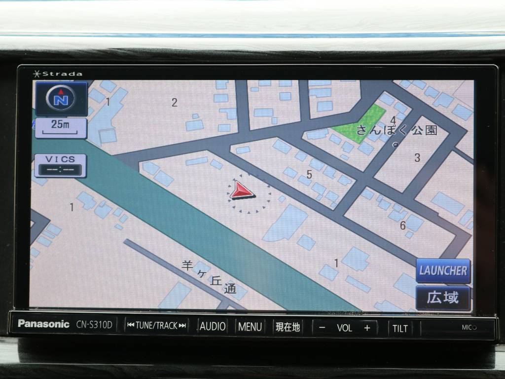 パナソニック ストラーダSDナビ搭載！（フルセグTV/CD/DVD/Bluetooth/バックカメラ連動）