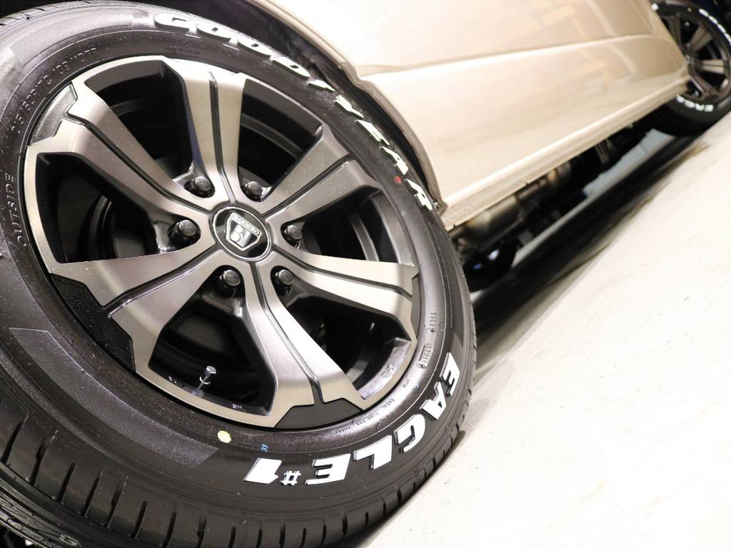 バルベロアーバン＆GOODYEARナスカータイヤ17inの組み合わせ！