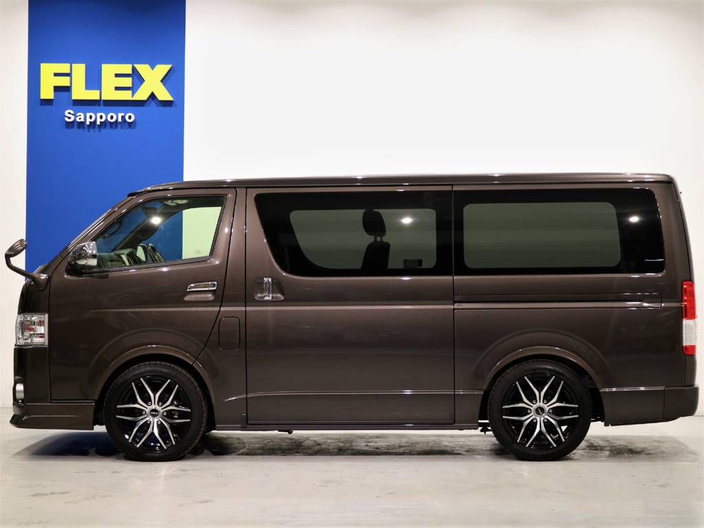 両側パワースライドドア標準装備車！