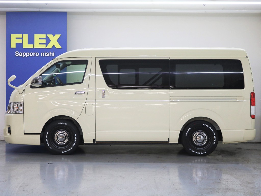 特設カラーライトイエロー！オシャレですね！