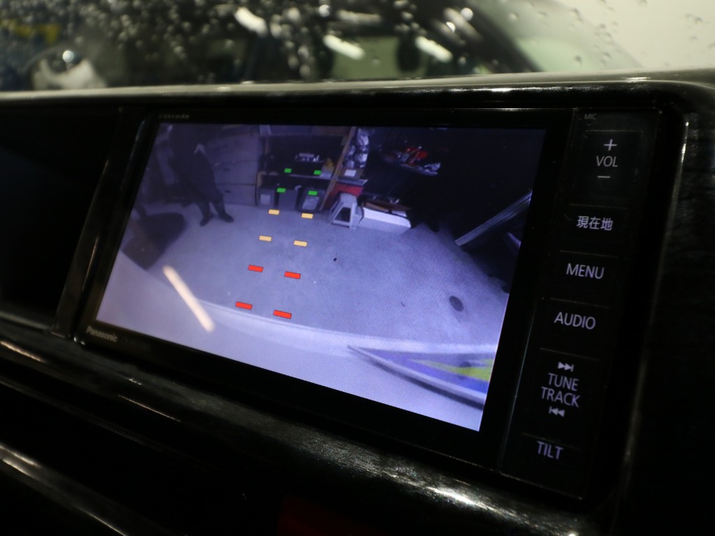 ナビにてバックカメラを確認して頂けます。運転の際も安心です！
