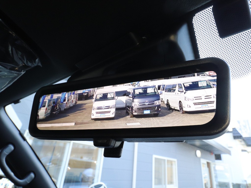 新型車両からデジタルインナーミラーを装着可能に！