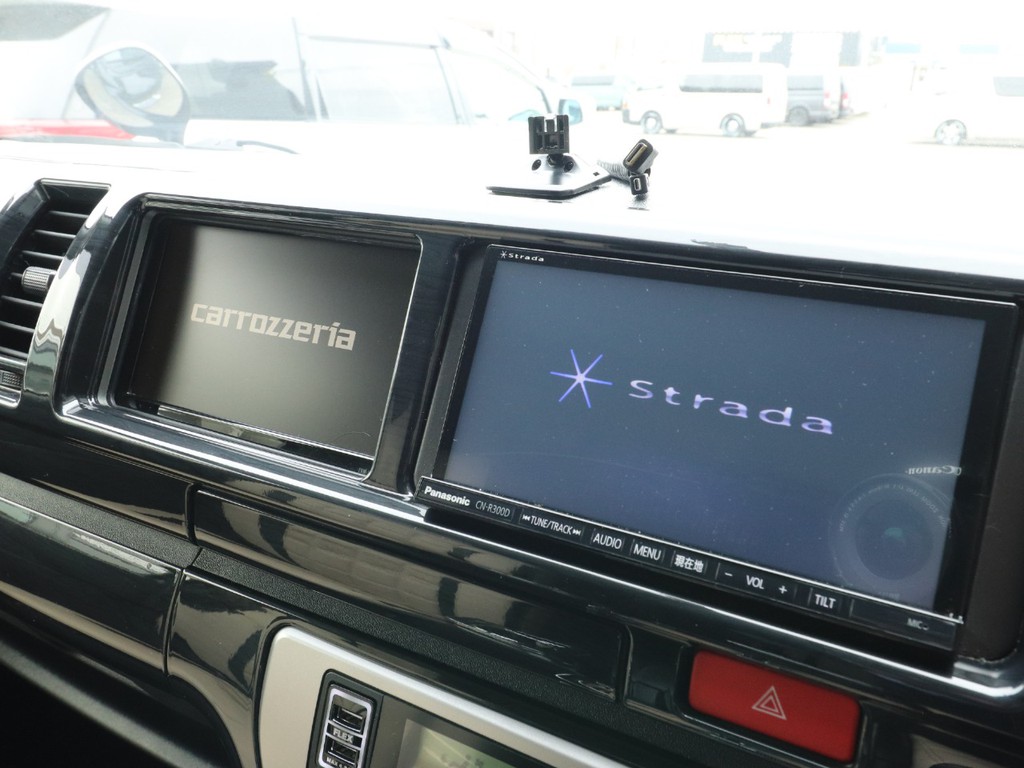 Panasonicストラーダナビ・サブモニター！