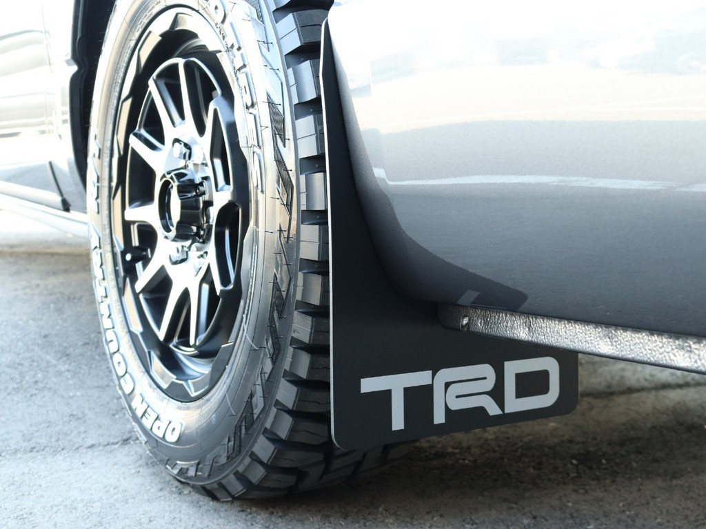 TRDマッドフラップ！