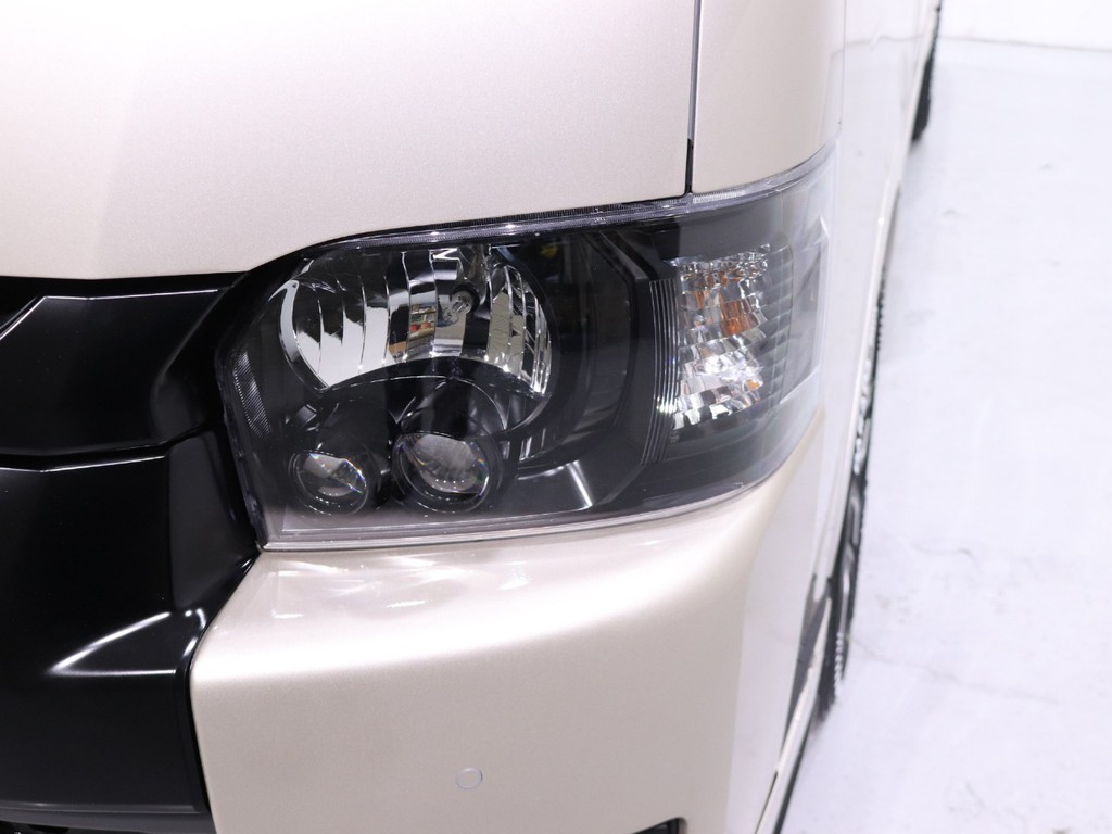 ＬＥＤヘッドランプとインナーをブラック塗装済み！