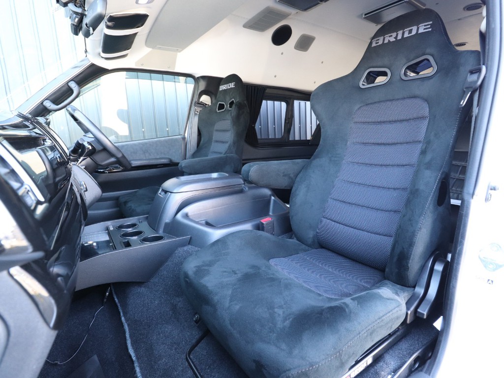 フロントはブリッドシート装備済み！