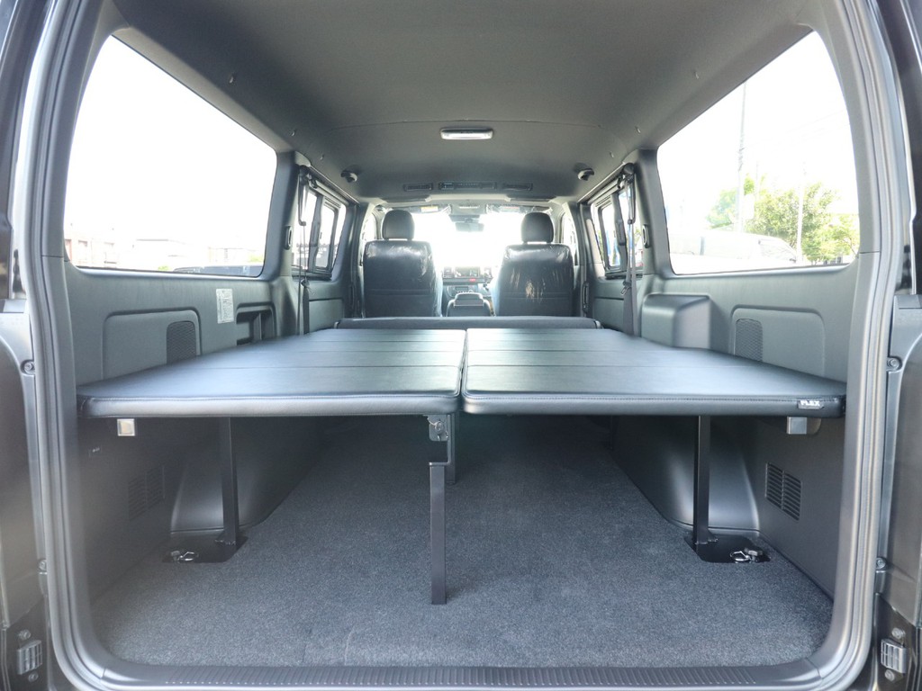 2ndシートを倒すことで更にスペースの確保が可能となっております！