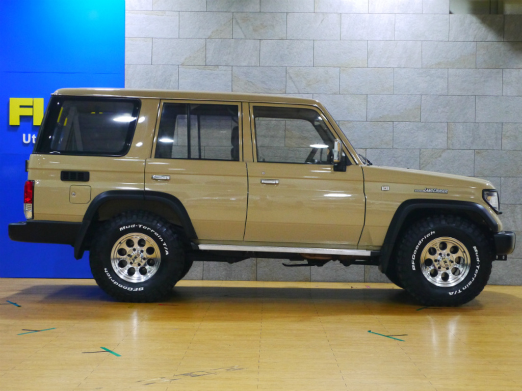 ノーマル車高！リフトアップもご相談下さい！オリジナルリフトアップキットもございます！