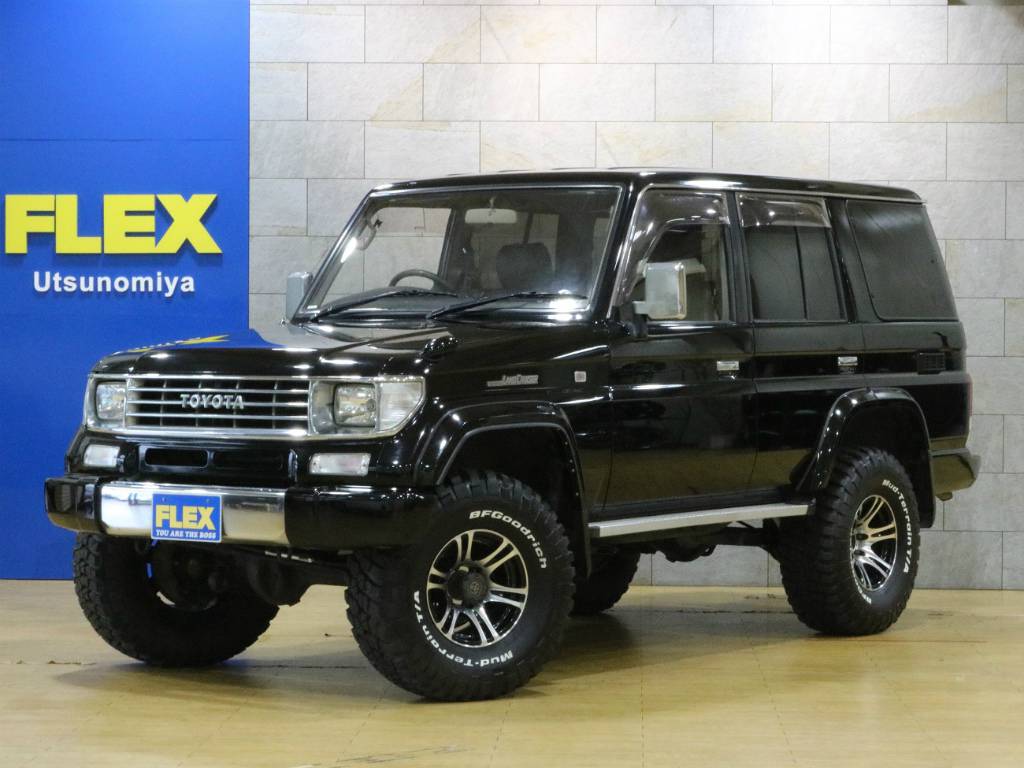 ランクル７８プラド【ディーゼルターボのオートマ】　ブラックオールペイント済み　灯火類もクリアレンズ！！お買い得！！