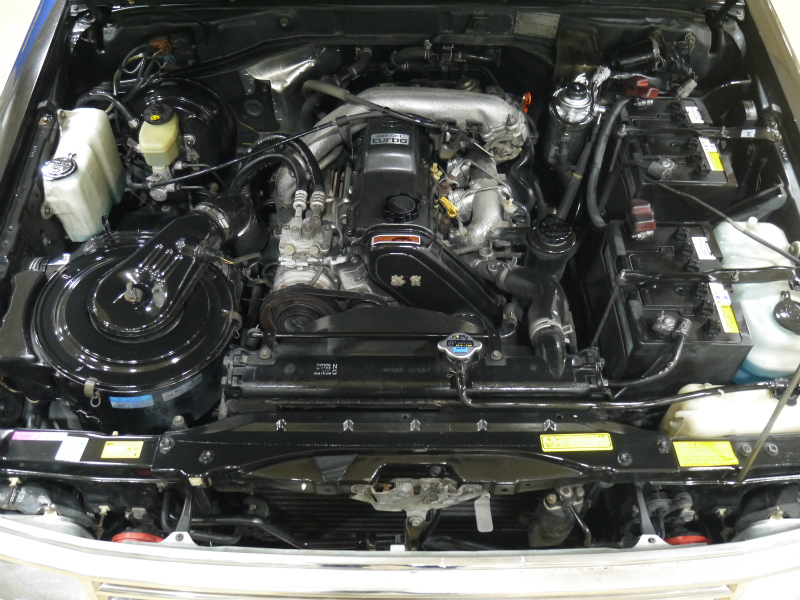 耐久性に優れた３０００ＣＣのディーゼルターボエンジン！