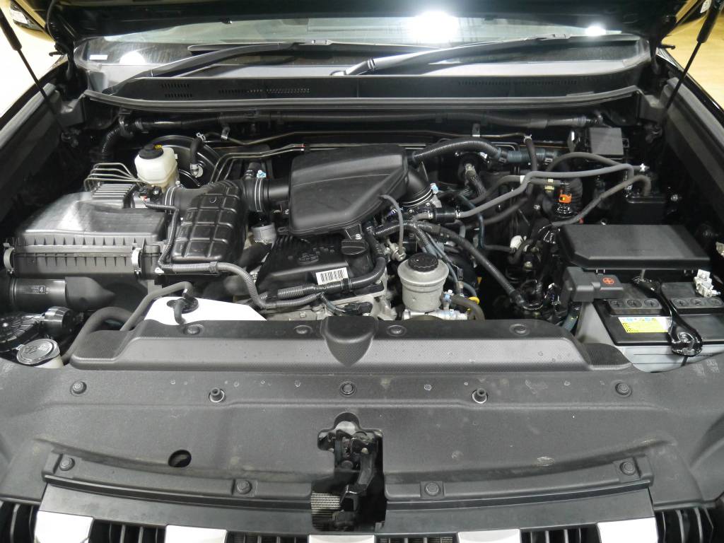 ２７００ＣＣのタイミングチェーンエンジン！