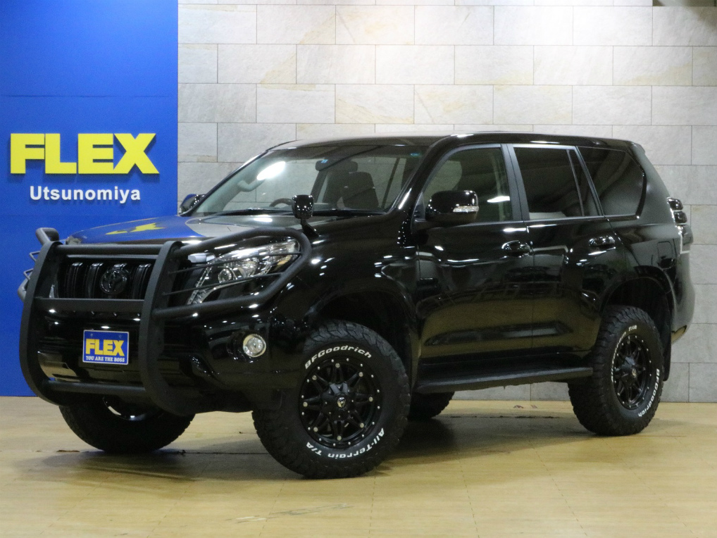ランクル１５０プラド！ブラックカスタムスタイル！！純正オプション装備も豊富です！中古車だから出来るこの乗り出し価格！！