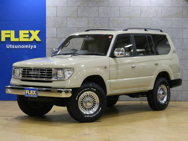 ★Ｒｅｎｏｃａ★フレックスオリジナルカスタム！リノベーションされた車が登場！当社でしか購入できないスタイルです！アメリカンクラシック！