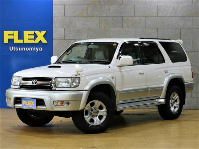 平成１２年ハイラックスサーフ１８５！ディーゼルターボのオートマ車！ナビ、バックカメラ付きです！Ｗエアバッグ！