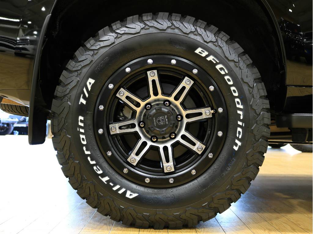新品BLACK MAMBA17インチホイール 新品BFグッドリッチ ATタイヤ