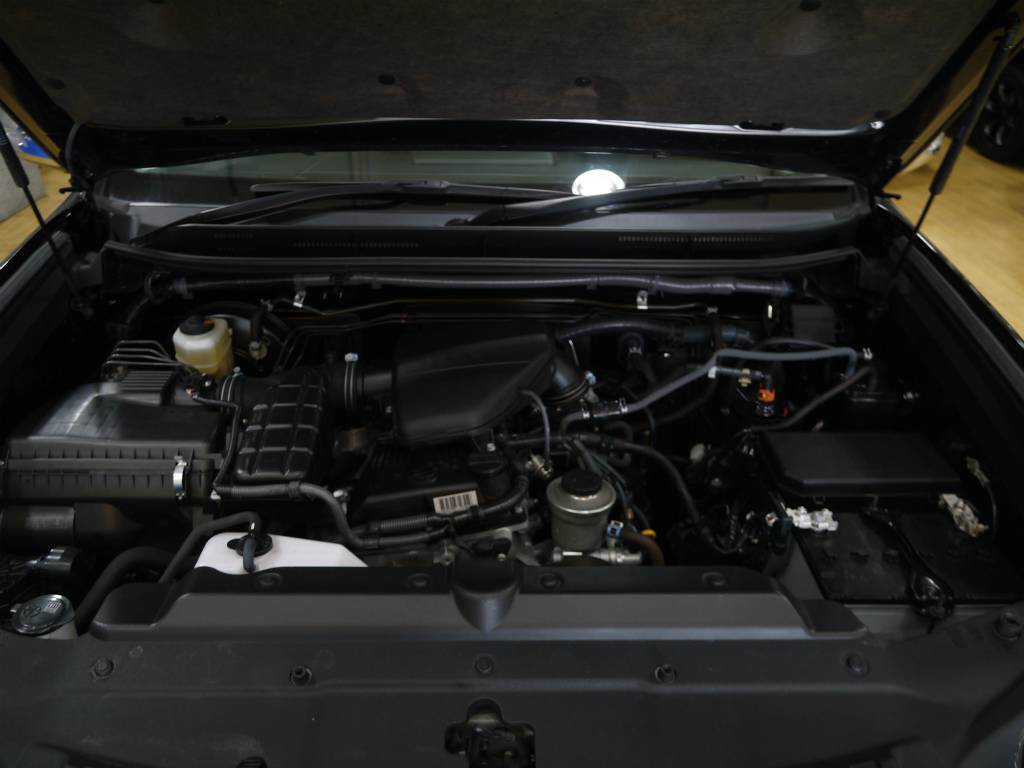 ２７００ＣＣのタイミングチェーンエンジン！