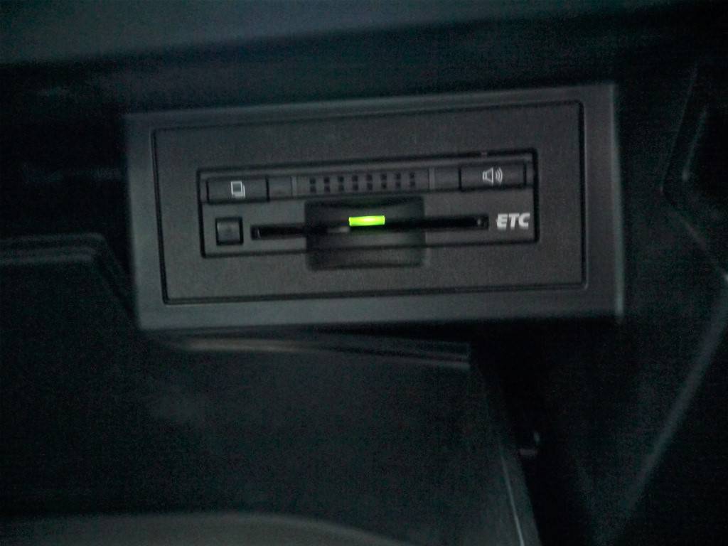 現在では必需品のＥＴＣも装備しております！