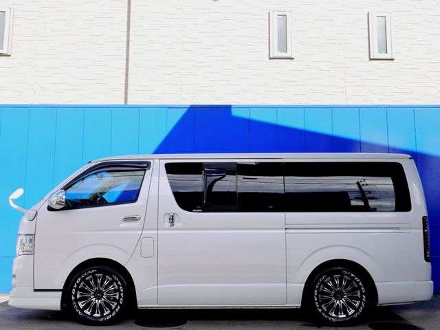フルエアロの追加オーダーもお任せ下さい！！
