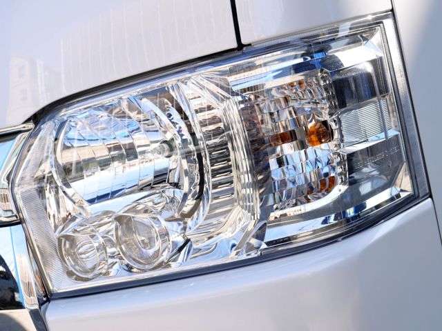 メーカーオプション ＬＥＤヘッドライト