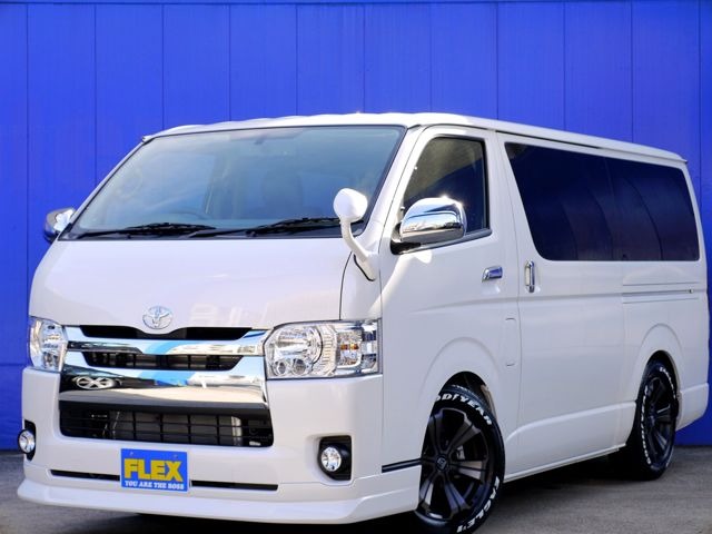 新車 ハイエース スーパーＧＬ 乗用登録１０人乗り