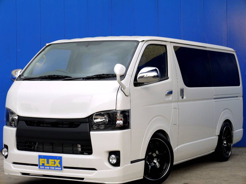 新車ハイエース スーパーＧＬ スタイリッシュパッケージ完成しました！！