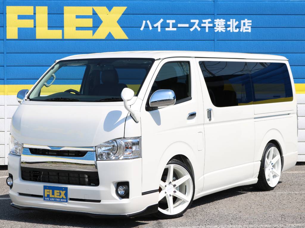 新車未登録　ハイエースバン　Ｓ－ＧＬ　ガソリン２ＷＤ　４１５コブラ　クリーンルックフルエアロ　コンプリート！