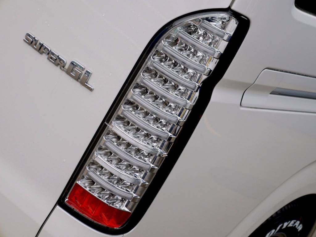 ヴァレンティ ＬＥＤチューブテールをセット！！