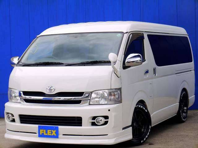 Ｈ２２年式レジアスエース ワイドスーパーＧＬ ツインナビ ベットキットパッケージが入庫しました！！