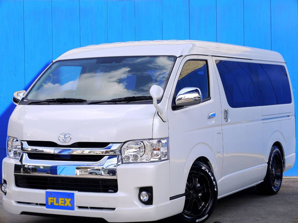 新型ハイエースワゴンＧＬ トヨタセーフティーセンス付 トリプルナビパッケージαが入庫しました！！