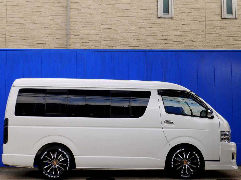 ２インチローダウン施工済！！構造変更にてのご納車となりますのでご安心ください！！