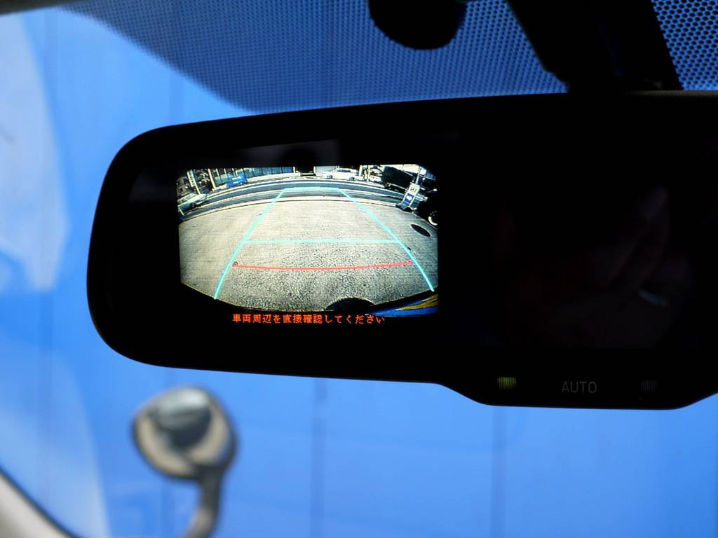 メーカーオプション リア防眩ミラー完備！！