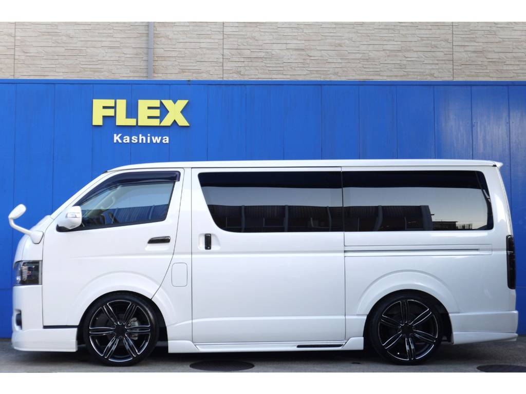 メーカーオプション 両側パワースライドドア完備！！