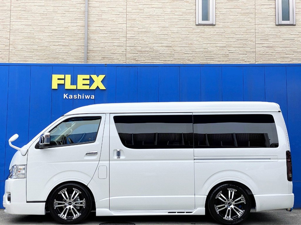 メーカーオプション パワースライドドア完備！！