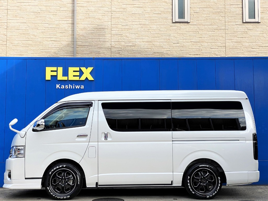 １．５インチローダウン施工済！！メーカーオプション パワースライドドアもついてますよ☆